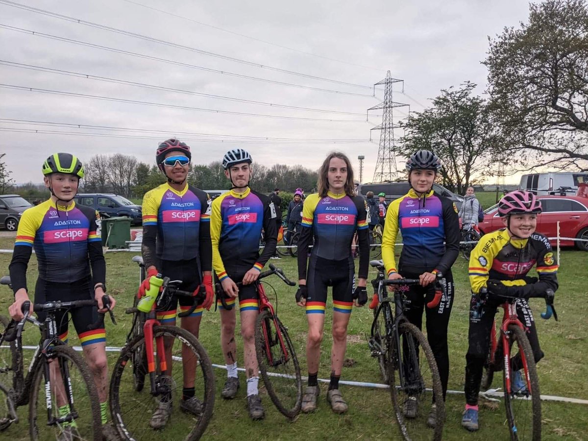 Great East Bradford Race Team turnout last night at the first summer cross including a 1 and 2 in the U15 boys category! All thanks to our great sponsors <a href="/Manorcoatings/">Manor Coating Systems Limited</a> <a href="/scapeliving/">Scape UK</a>  and #Adaston