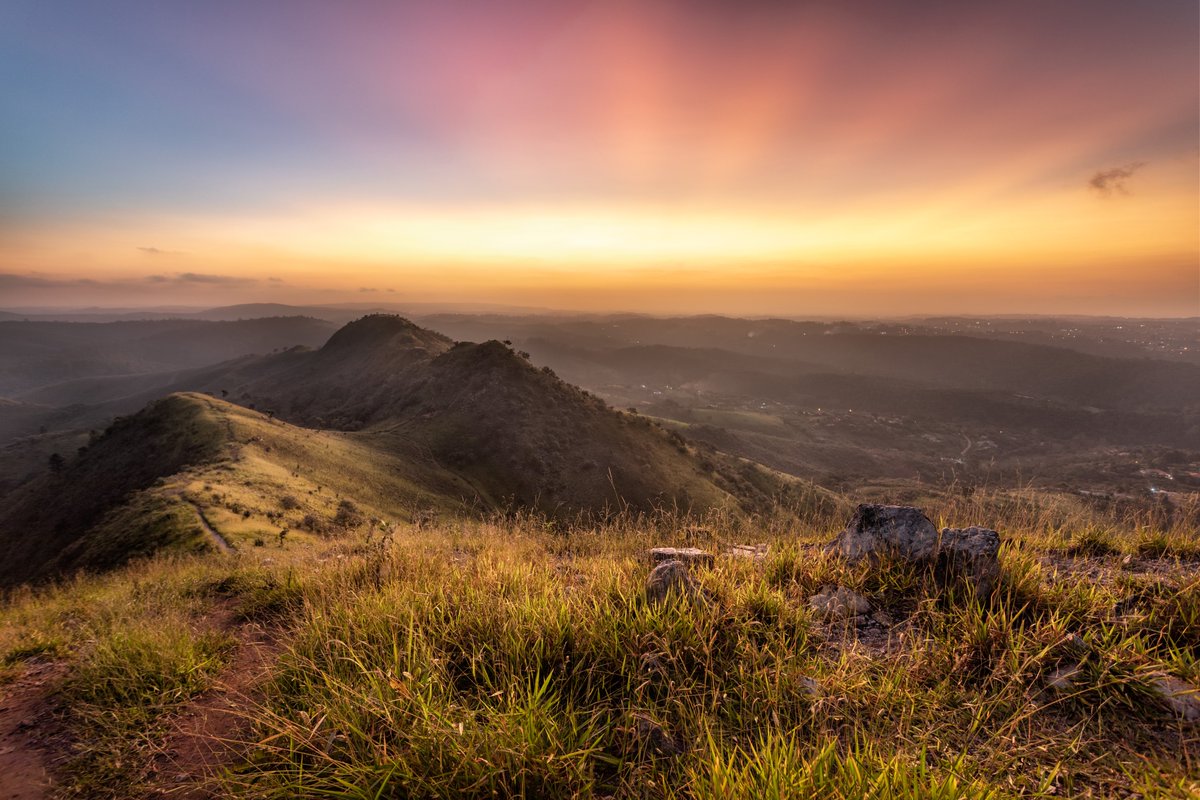 GM Frens! A little out of Twitter these days as my last few weeks has been crazy busy! But let me share with you an epic sunset of my last trip!