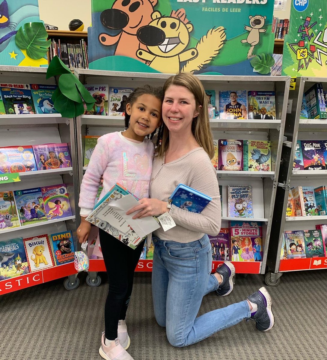 CaravelAcademy's tweet image. Students have been enjoying the PTC Book Fair all week.  Tonight is Family Night from 3pm - 7pm; join us for a fun evening!  

For more information visit this link:

bookfairs.scholastic.com/bookfairs/cpto…
#caravelacademy #caravelfamily #caravelptc #caravelbookfair @caravelptc