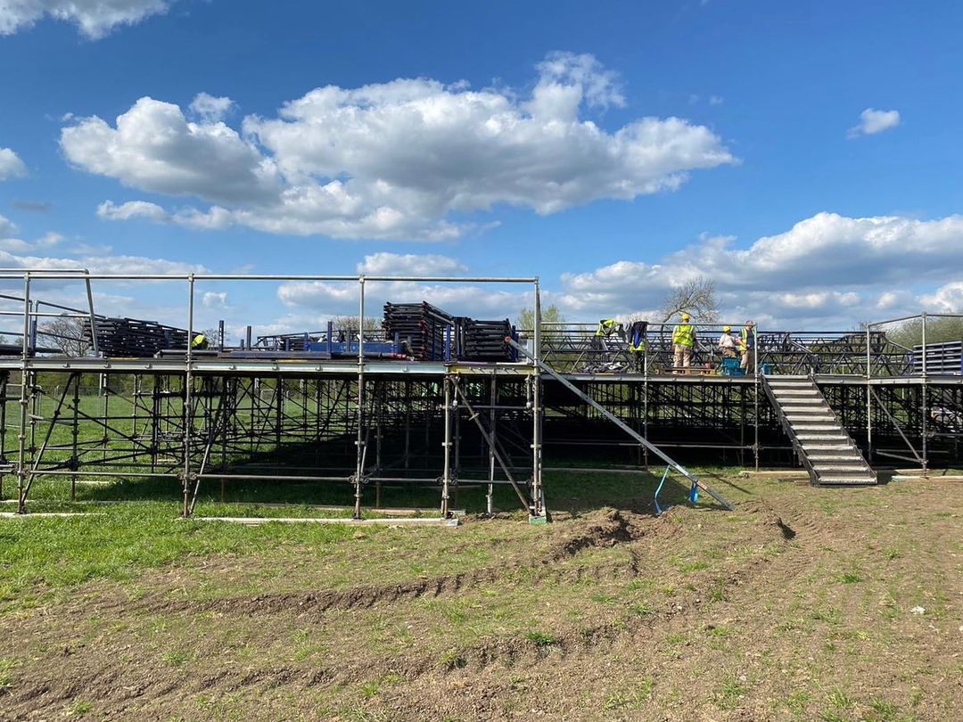 A work in process as <a href="/Glastonbury/">Glastonbury Festival</a>'s <a href="/SeriousStages/">Serious Stages</a> team is working hard to build over 50 structures ready for the Festival in June…⏳🎪☀️

#Glastonbury #Glastonbury2022