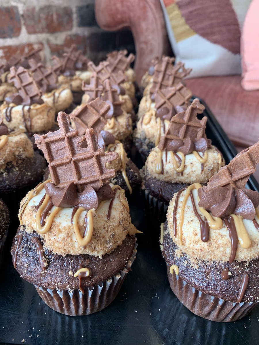 Pb pie cupcakes! open 10-6 today! #cupcake #cake #worcester #worcestermass #boston #goodeats #centralma #centralmass #yum