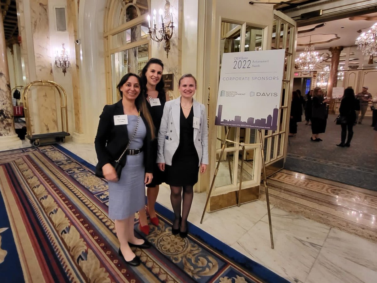 ci_designinc's tweet image. Ci Design was pleased to attend @CREWBoston's 2022 Achievement Awards Celebration last night. Congratulations to all the honorees! Your hard work and success are inspiring.  #crewboston #networking #architecture #design #aecindustry #WeAreCi