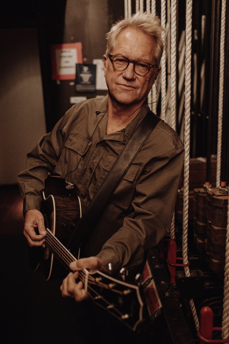 Gerry Beckley - Apple Music