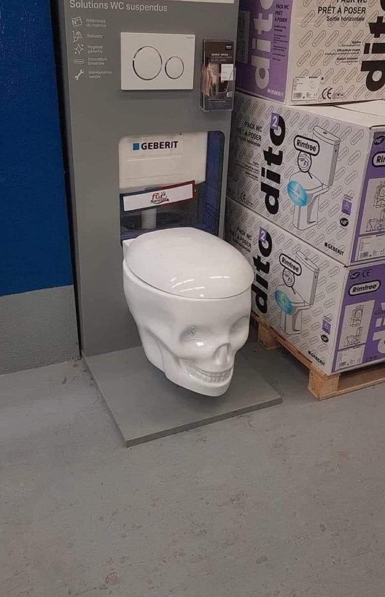 lunke1974's tweet photo. Ich scheiss dir in den Kopf #closet #toilet #wc #scul https://t.co/WxtfGshDPM