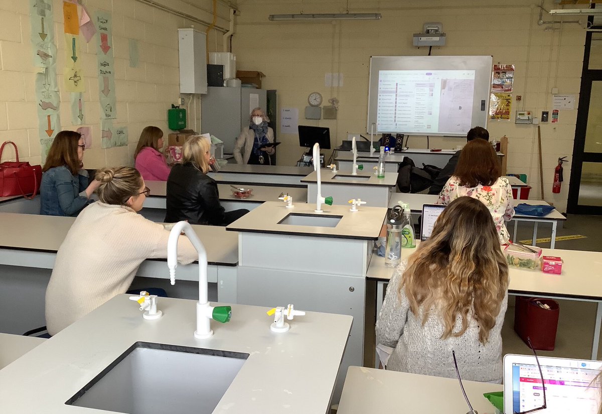Firhouse_cc's tweet photo. A full house today for our first teachmeet during the Festival of Learning. We talked mentimetre, one note and quizlet. Thank you to the teachers who facilitated the sessions. @ddletb  @ETBIreland #teammeet #festivaloflearning #colloraboration https://t.co/Uq2vBzBaYk