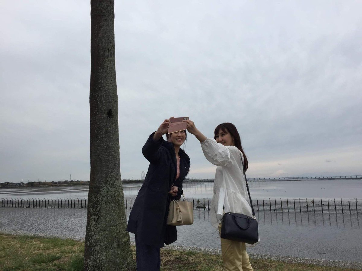 asuka_yuikawa's tweet photo. お知らせです❣️
5/1発売のOnly Mercedes 6月号にモデルとして掲載していただいています📙
先日 モデル仲間のえりちゃんと撮影に行って来ました🚘✨
是非お手に取ってご覧ください☺️
#オンリーメルセデス
#OnlyMercedes
#モデル
#撮影 https://t.co/ku3wHWEQyU