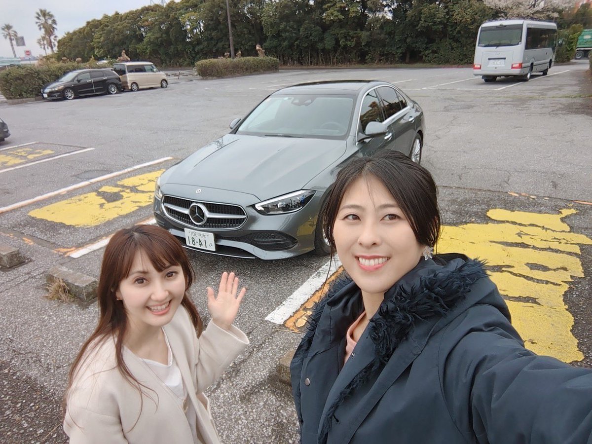 asuka_yuikawa's tweet photo. お知らせです❣️
5/1発売のOnly Mercedes 6月号にモデルとして掲載していただいています📙
先日 モデル仲間のえりちゃんと撮影に行って来ました🚘✨
是非お手に取ってご覧ください☺️
#オンリーメルセデス
#OnlyMercedes
#モデル
#撮影 https://t.co/ku3wHWEQyU