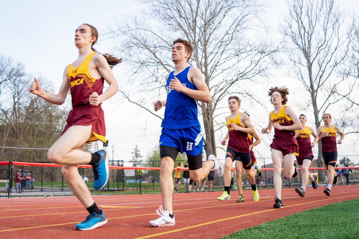 avaxthomas's tweet photo. Here are some photos of the Horseheads Track Team that I took on Monday! @HorseheadsAD 
See more here: https://t.co/xTB54gdFm1 https://t.co/fxFk0U0fk9