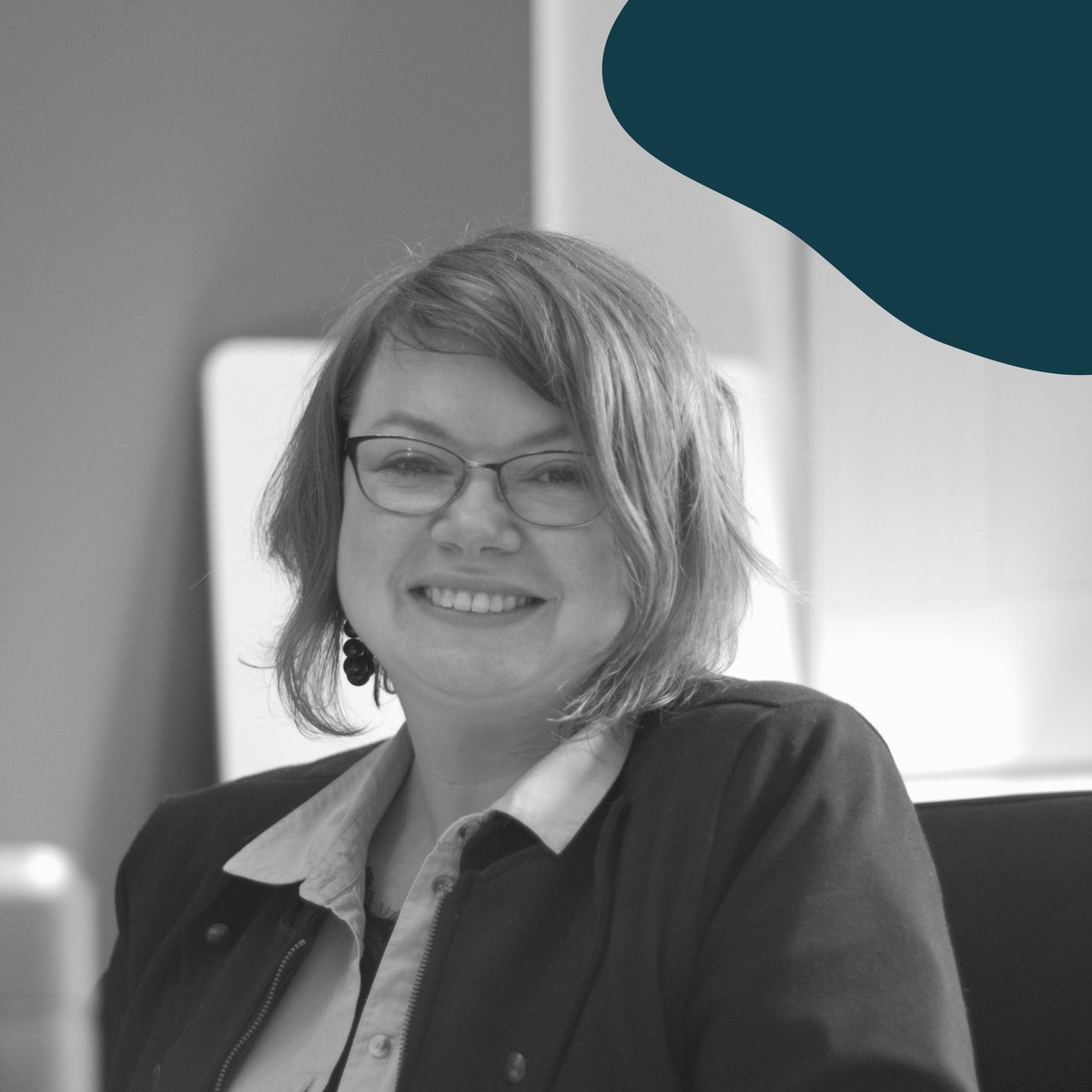 WebdigitAgence's tweet photo. Avec notre Sales &amp; Marketing Manager, nous prenons en charge votre demande et nous vous aidons également à prendre les bonnes décisions pour votre entreprise et son développement sur le web.
#marketing #manager #business #communication #entrepreneur #marketingdigital https://t.co/dpw9KrvQyQ