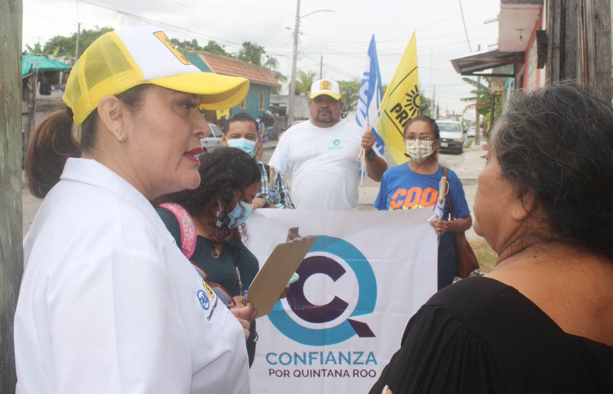 CandyRaygoza's tweet photo. En #Proterritorio votarán por una #DiputadaLocal que sí los represente, serán protagonistas en la erradicación de las desigualdades 💛💛💛 #CandyDiputada #TuVozEnElCongreso @PRDQRoo @PANQR @confianza_qroo https://t.co/hZaZqWYoIR