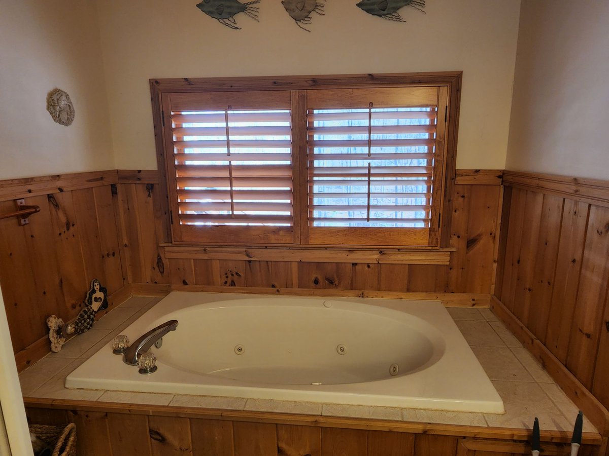 TheShutterSpec2's tweet image. More happy clients!  What a transformation these shutters make to a space!