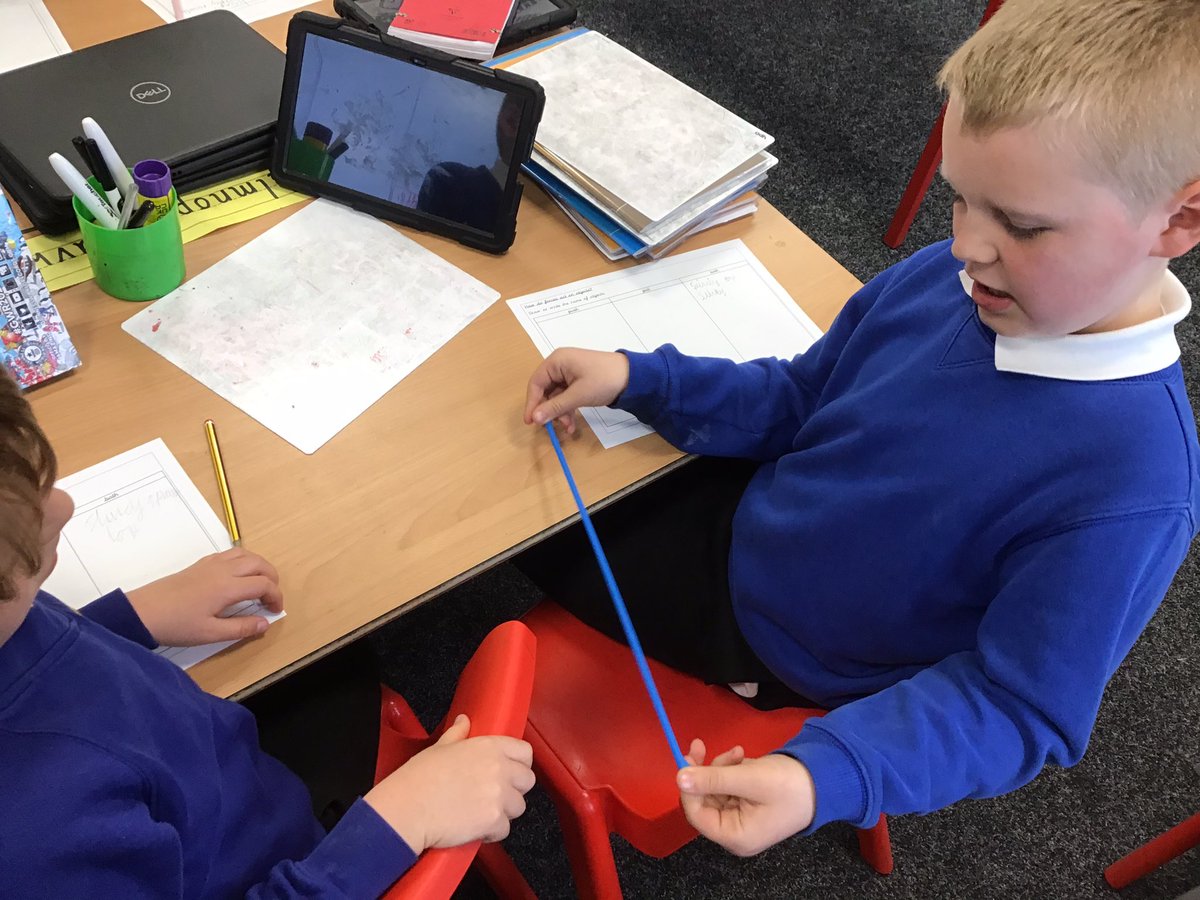 DeltaMerseyYr3's tweet photo. Year 3 are investigating forces on objects this afternoon! Can we push it, pull it or twist it? #DeltaScienceLab #MPAScience @DeltaMersey https://t.co/1eZqTSWO1e