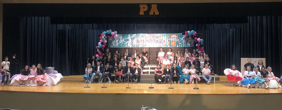 smblansett's tweet photo. We are excited and ready for the 5th grade performance! @PillowAcademy #greatdaytobeamustang https://t.co/rT2wkIBMqK