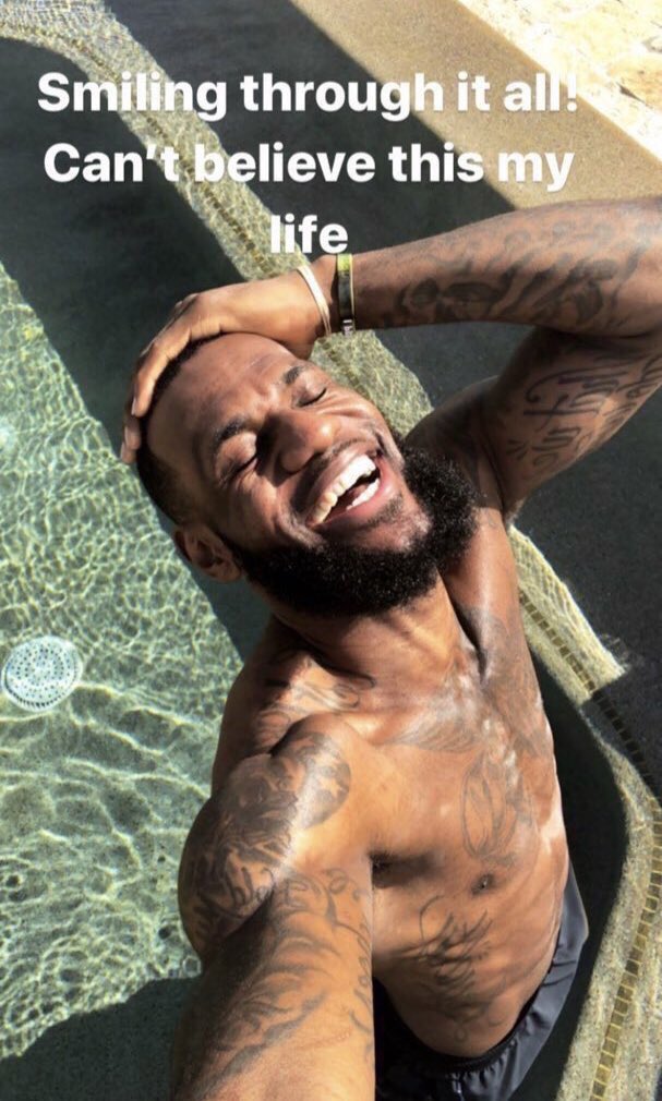 LilNasX's tweet photo. https://t.co/jcA3AHJ6bl
