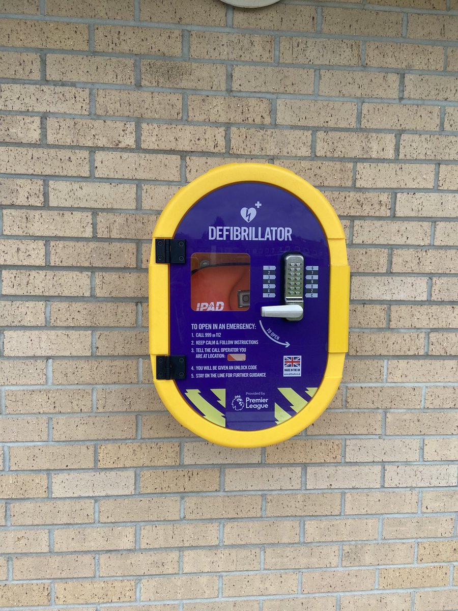FCEHull's tweet photo. ❤️ #Defibrillator #Installed at #TheMountainTop! ⚡️
👏 #Huge #thankyou to #BFElectrical for all of the amazing work on the #Defib and #CafeDEsperanza. 👏
#Our #supporters, #volunteers, #sponsors and #coaches make the magic happen! 🪄
🔴⚫️🔴⚫️🔴 https://t.co/qKkJuO5eIl
