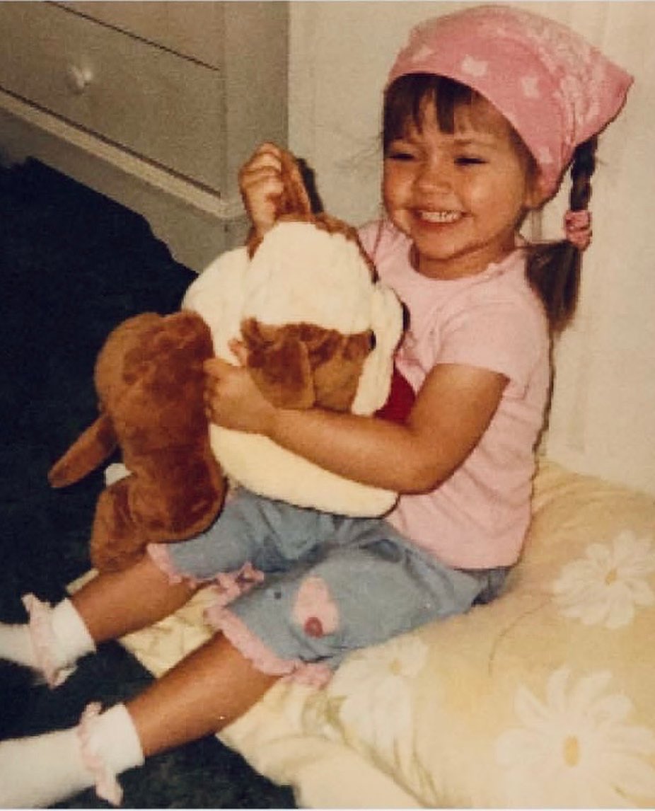 My baby Pink Bandana has hit over 100,000 streams. I’m not one for posts like this but I never thought I would get 10 people to listen to my music let alone all of you guys. I can’t thank you enough for the endless love &amp; support I receive every single day. 🫧💕