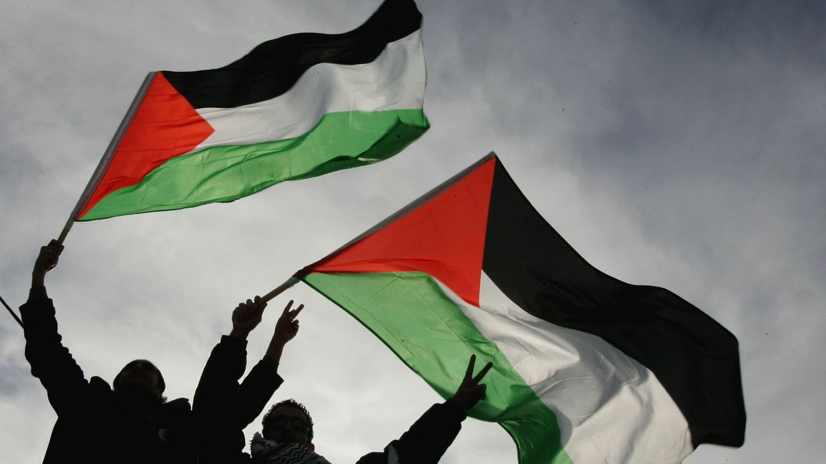 God willing, Palestine will be free.🇵🇸

#יום_קודס_העולמי
#القدس_هي_المحور 
#FreePalestine