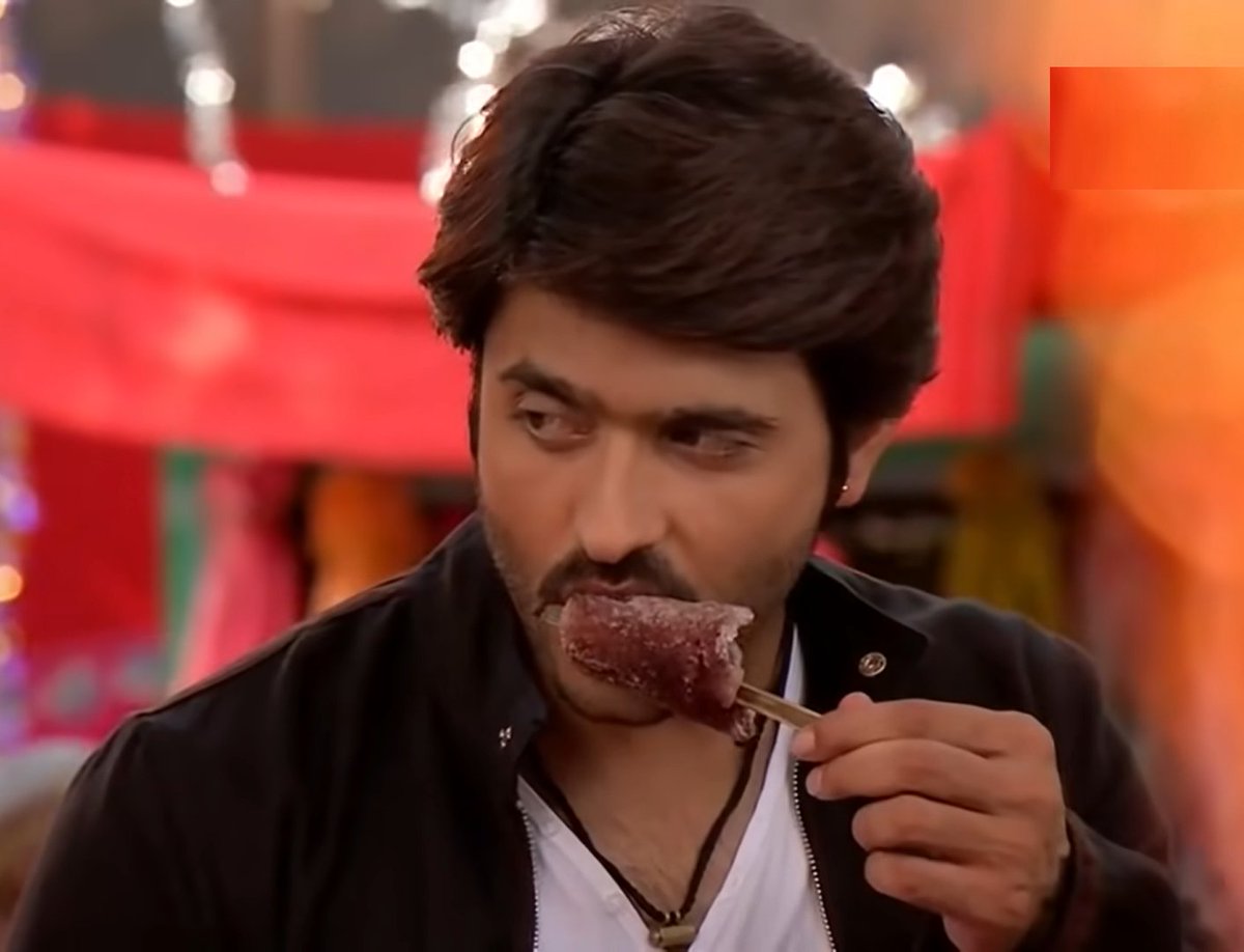 SireenBorotikar's tweet photo. @SPandey22222 @Anna22361 @SeethaAs358 @Natik12964758 @Gayane71254170 @ashish30sharma @IndiraTandon1 @19Cbrl @annapurna96 @FansAashieshi2 @htc_ashish84 @anveranik @birsenseriban @JaymalaC @MamtaDh21517562 @emman_hamad @Marina10562482 @GStrelkovskaya @HamidaSiziani ENJOY ur vacations dear Divisha❤️🤗🙌
#Gola #KalaKhatta Flavor, me too😜😂😀#MajorSa #Rangrasiya https://t.co/DGwk6Yfied