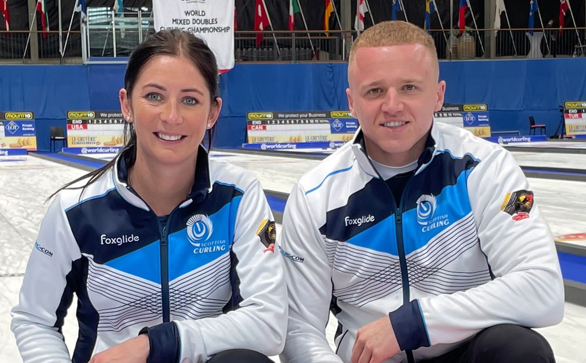 Sailing into the semi-finals with an unbeaten record 😍

Eve Muirhead and Bobby Lammie beat Turkey 10-2 and Spain 10-3 to top Group B at the #WMDCC2022 with a 100% record.

The Scotland pair are in semi-final action at 3pm BST tomorrow 🥌