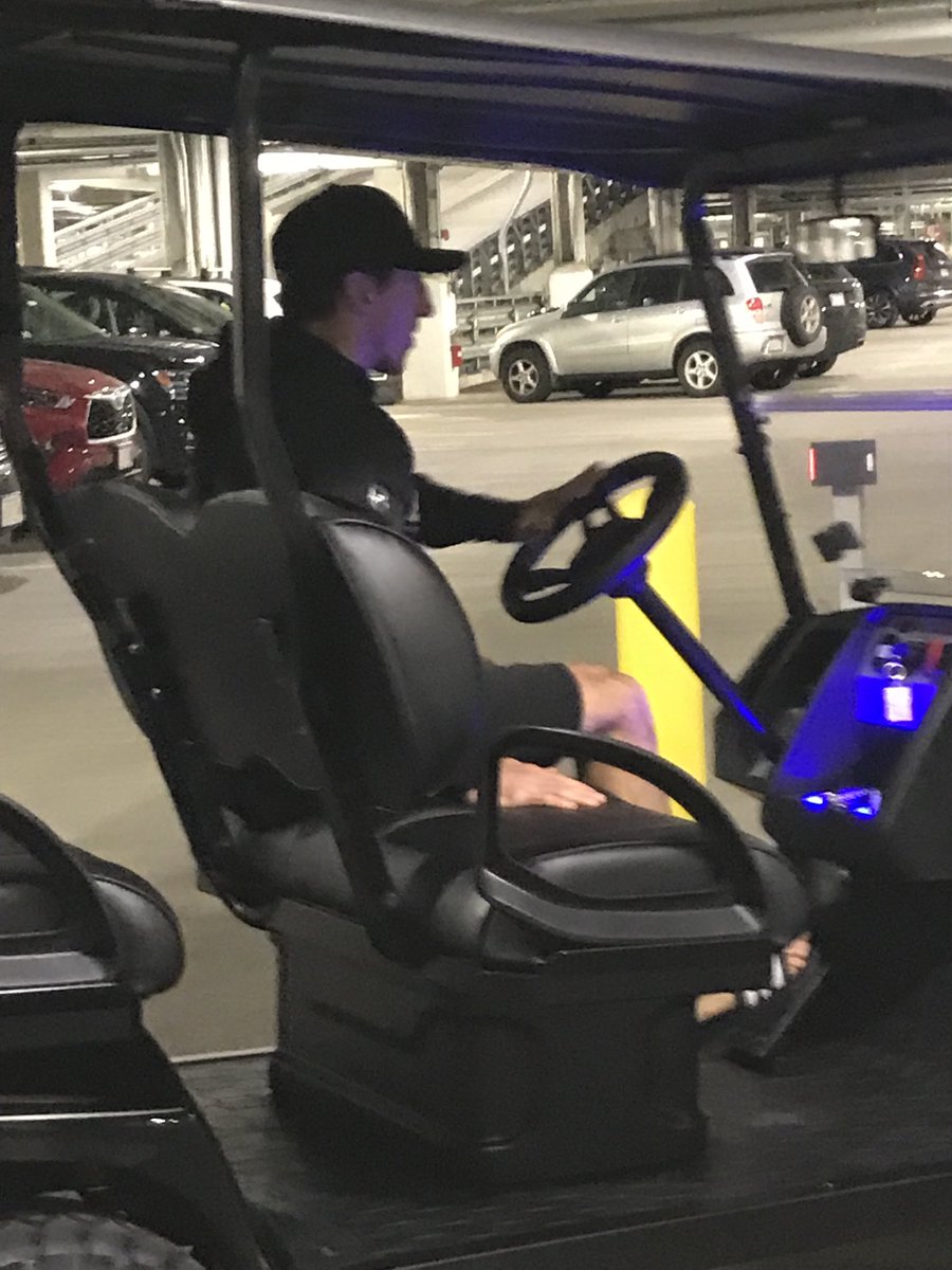 andrewingham17's tweet photo. Experience of a lifetime today! Delivered an ⁦@EZGOvehicles⁩ Liberty to ⁦@NHLBruins⁩ as a gift to longtime employee Don DelNegro for his retirement.  Classy move by the players. @fivestargolfcar⁩ as always went above and beyond to satisfy the customer. #playoffs22 https://t.co/sjgfxvjX0X