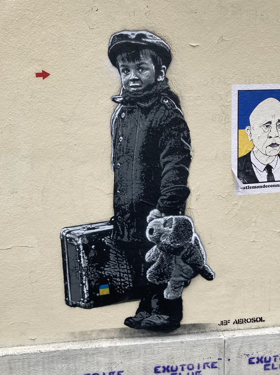 #Paris street art #Ukraine