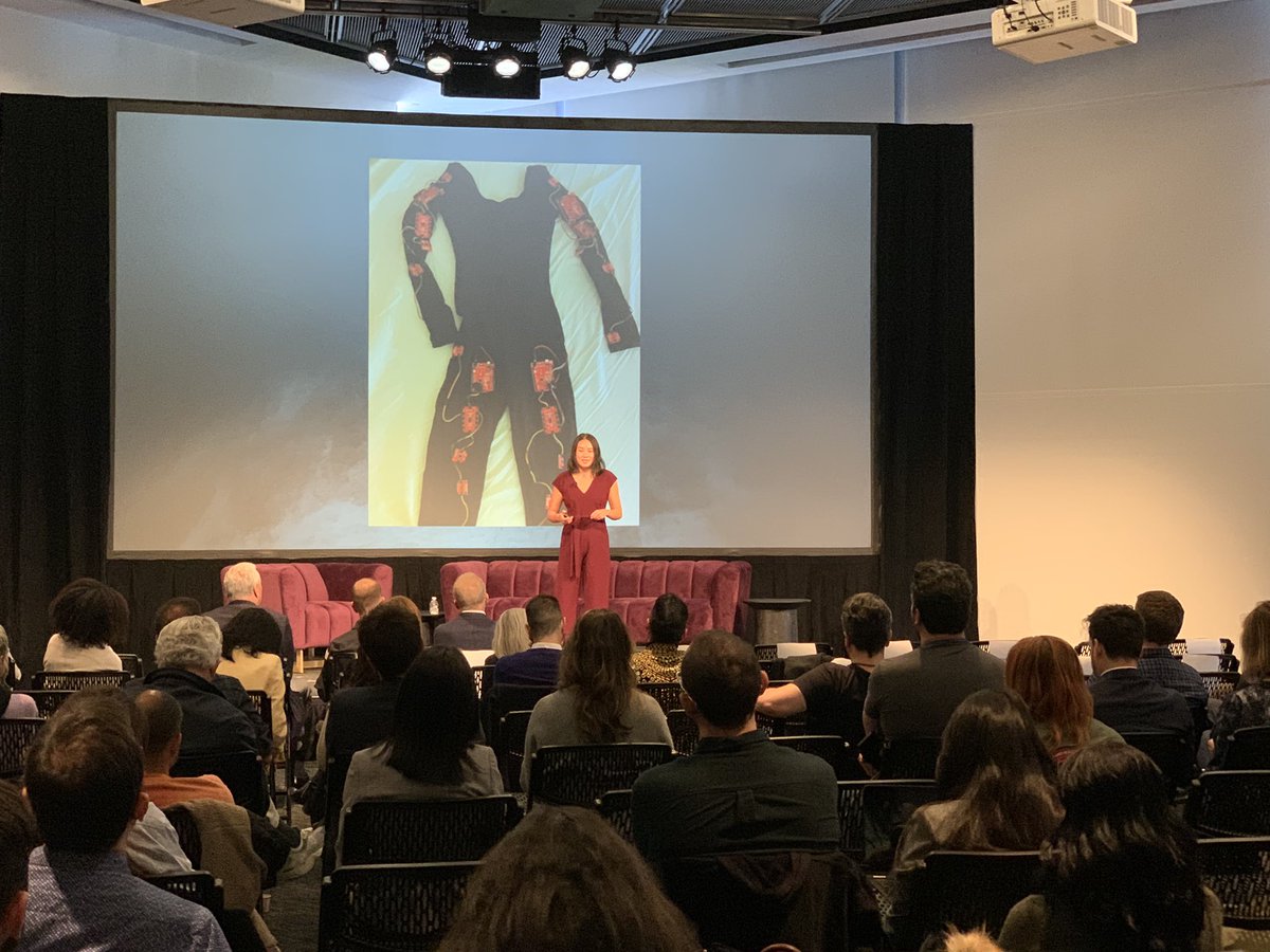 Fantastic presentations from four <a href="/ExploreSpace_ML/">MIT Media Lab Space Exploration Initiative</a> researchers on their zero-g flight and space architecture projects and recent/upcoming missions with <a href="/GoZeroG/">Zero-G</a>! Beyond.media.mit.edu