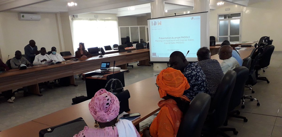 Paddle_project's tweet photo. @Paddle_project interdisciplinary workshop in Dakar today. Training senegalese parlementarians on the stakes of marine spatial planning. Interesting presentations and discussions going on. https://t.co/IrLVb6toD5