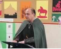iescorredoria's tweet photo. Tolkien en el IES  en el día del libro
https://t.co/usKDQ7kb61 https://t.co/NbUp8RQMlP
