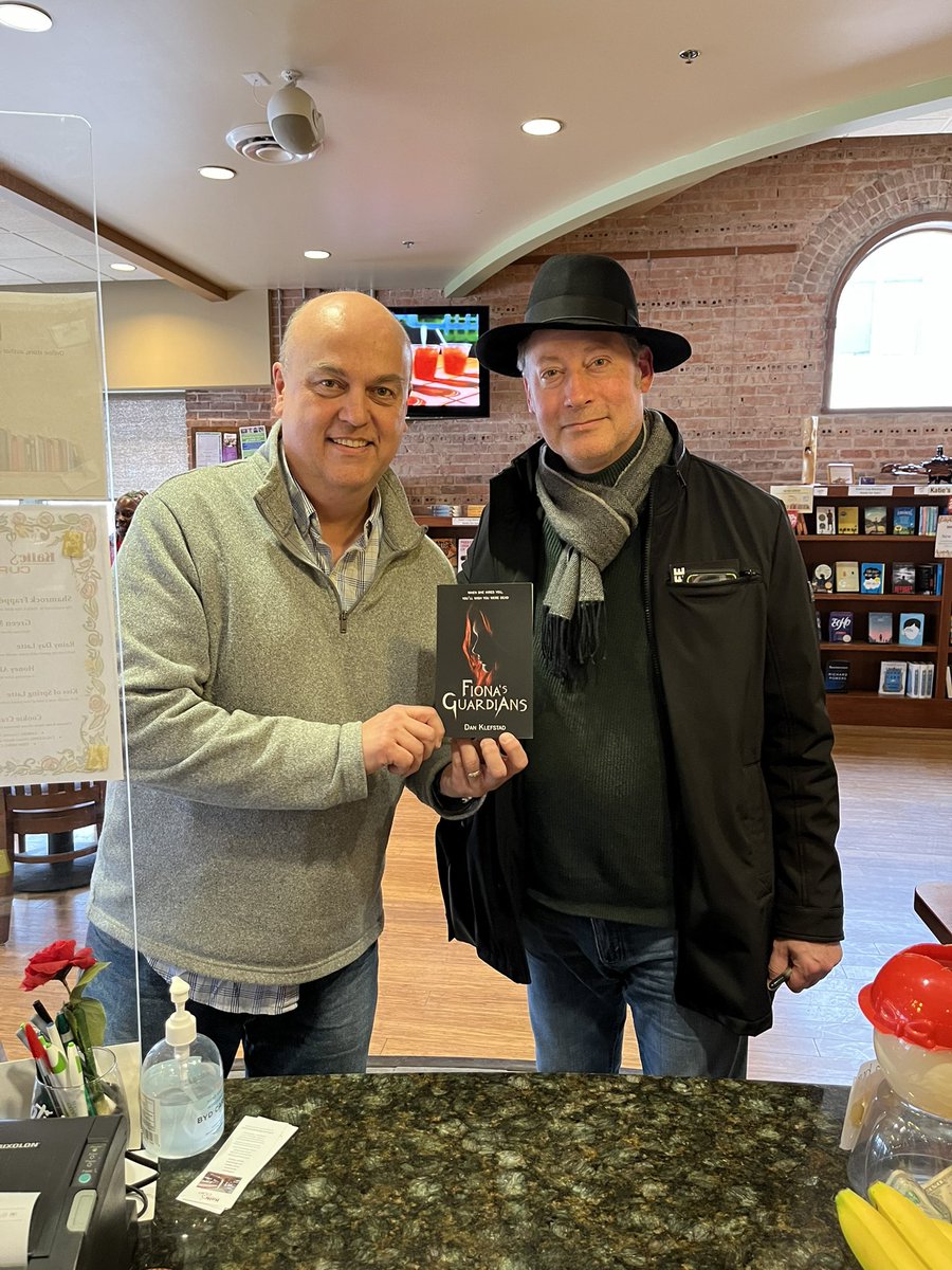 Katies_Cup's tweet photo. Pastor @methomas1966    Thomas Thomas with author and @WNIJ radio personality #DanKlefstad with his new book “Fiona’s Guardian” here at KC!! https://t.co/0pyXOZwl56