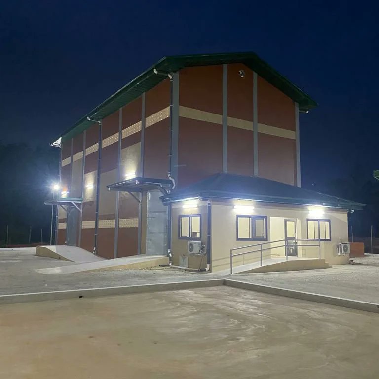 beksfel's tweet photo. Beautiful Lights 
We give you quality of everything in Construction. Just trust us with your work

#beksfelconstructionsLtd #constructionislife #buildingyourvision #constructionproject https://t.co/VB8tOvmp80
