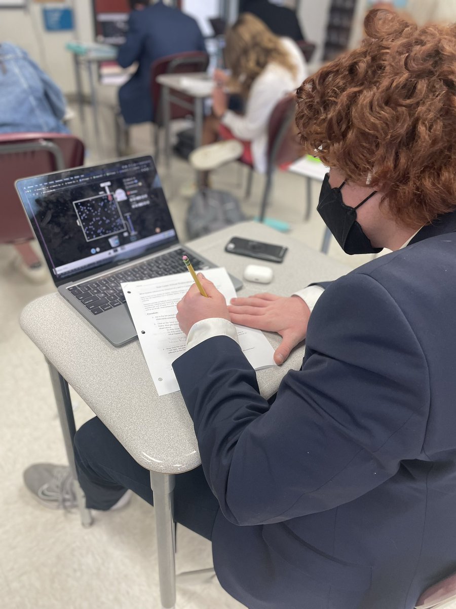 MsFusinaChem's tweet photo. Honors Chem students using @PhETsims βGases Introβ to help visualize the relationships between pressure, volume, and temperature of gases @SSSASsaints #SaintsLearn #SaintsScience #ChemEd https://t.co/8uUA7NYT0Y
