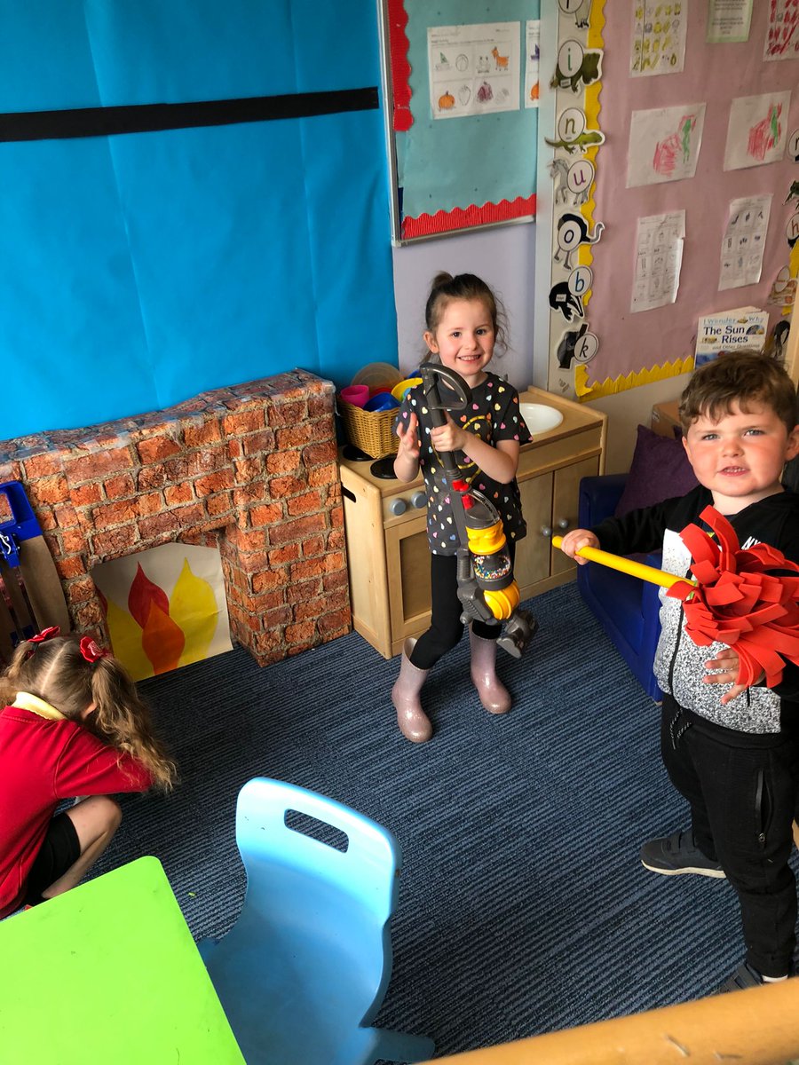 DreghornPrimary's tweet photo. Our Early Years boys and girls are definitely ready for their move into Primary 1. Today they wanted to even join in with the class lessons!๐ #earlyyearstransition #makingthemove https://t.co/n65rzp8sGU