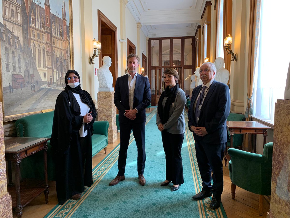 joy donne tweet media