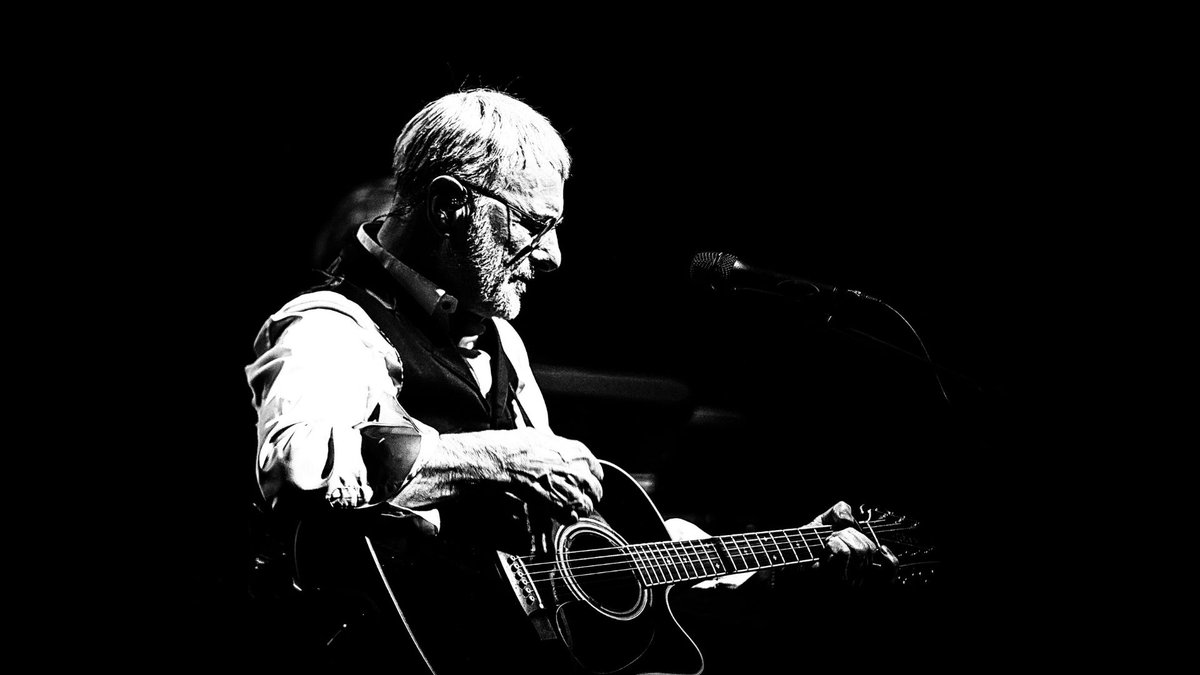 onfife's tweet photo. Book your tickets to see Steve Harley's acoustic show at Rothes Hall for 16 June (@steveharleyCR).
Come and hear hit music being re-produced in a unique acoustic style!
#Steve #Acoustic #RothesHall #OnFife
https://t.co/YsuDYBEEt5 https://t.co/ROePj4eI4F