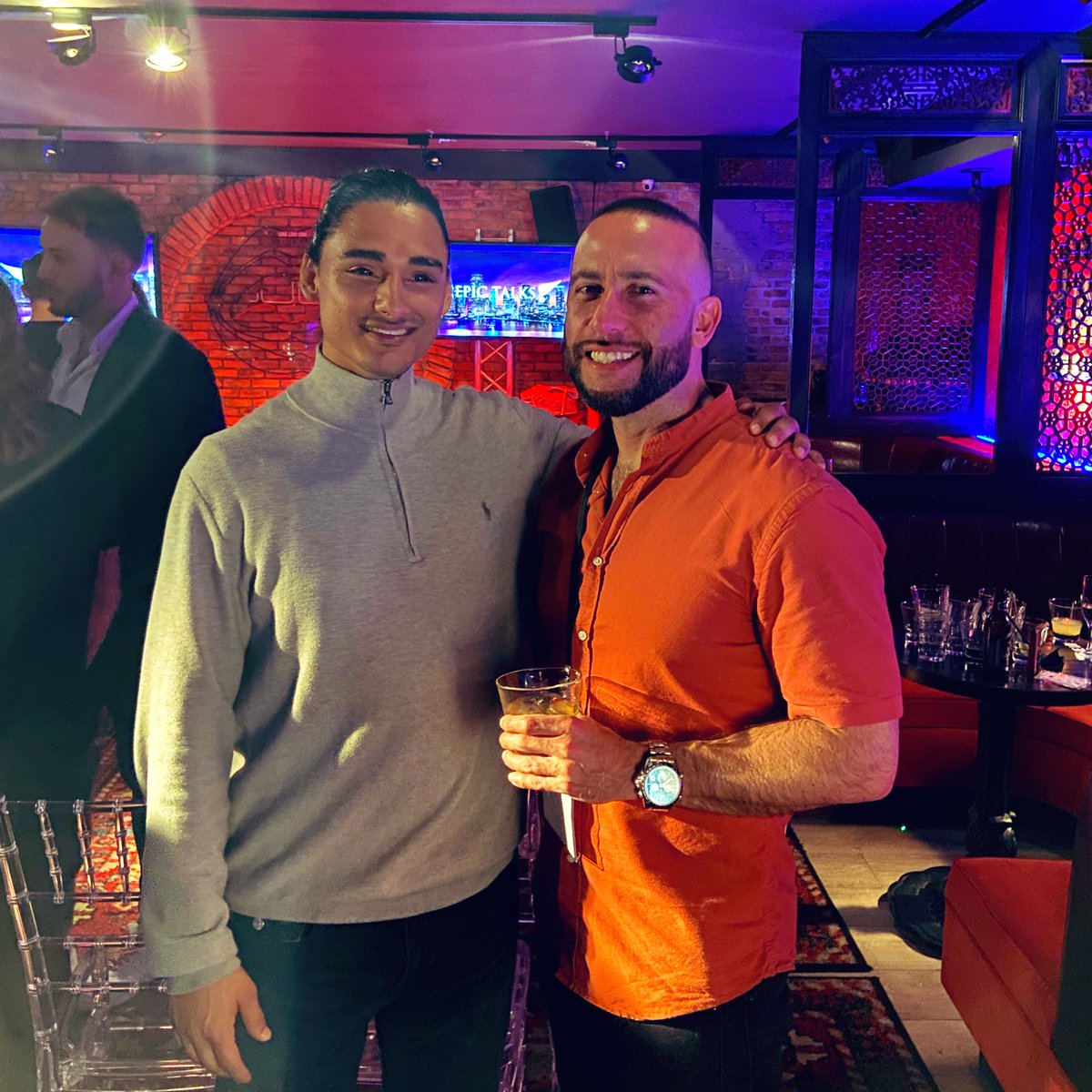 garzax__'s tweet photo. Had another EPIC night at #EpicTalksMiami hosted by @MelitsaWaage #EpicTalks #MandrakeMiami #MiamiTech @DSMSonline 💯💯💯 https://t.co/VcxsIJeq69