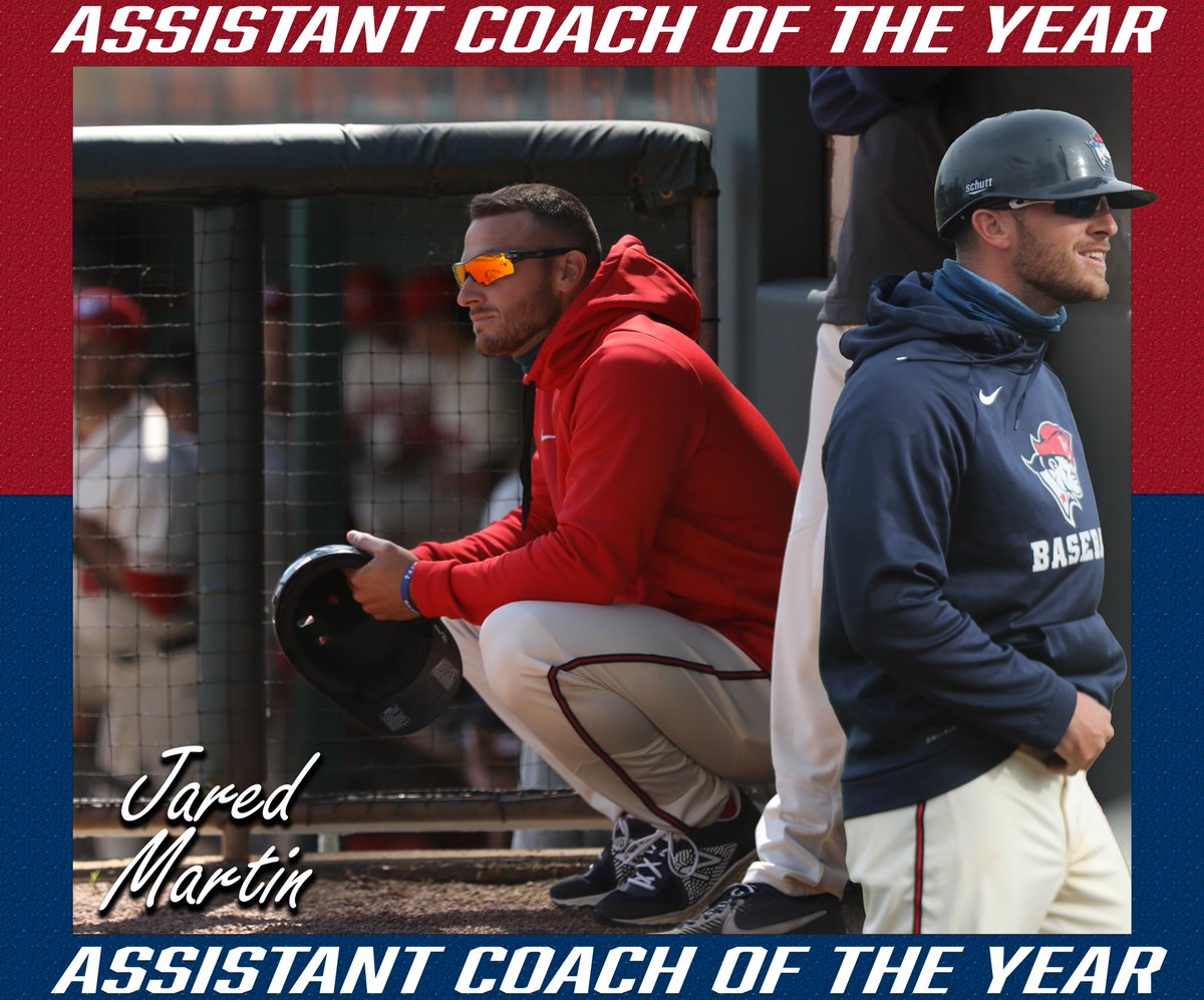 In the first year of this award, Coach Jared Martin was named assistant coach of the year!

#together // #OneBigTeam