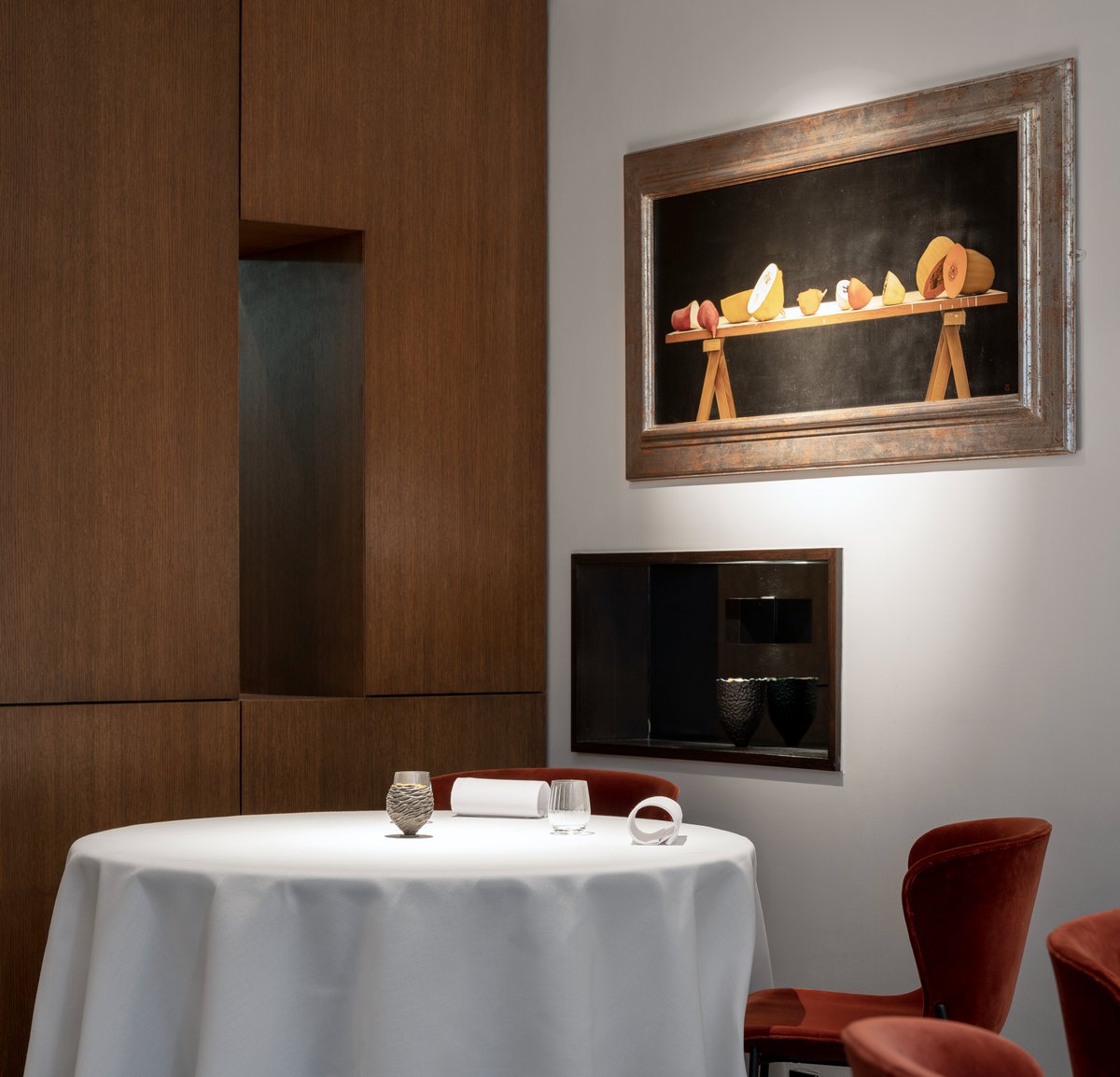 Chapter One by Mickael Viljanen (@chapteronebymv) on Twitter photo Elemental luxury - just some of the new photographs of the interior as redesigned by <a href="/MariaMacVeigh/">Maria MacVeigh</a> when Mickael became Chef-Patron. Photos by Donal Murphy. New flooring, seating, wall finishes, lighting. But the painting of the Lady remains in situ. Naturally. Elemental luxury - just some of the new photographs of the interior as redesigned by <a href="/MariaMacVeigh/">Maria MacVeigh</a> when Mickael became Chef-Patron. Photos by Donal Murphy. New flooring, seating, wall finishes, lighting. But the painting of the Lady remains in situ. Naturally.