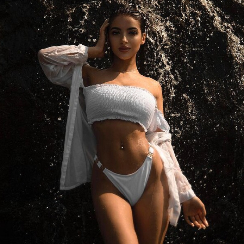luxury_single's tweet photo. VICTORIA❤️20 y/o from Odessa, Ukraine❤️

#partnerforlife #ukrainianbride #seriousrelationship #beautifulwomen #lookingforlove #findinglove #findlove #beautifulwoman #hotwoman #datingover40 #datingservice #datingafterdivorce #mailorderbrides #lookingforbride #ukrainianbrides