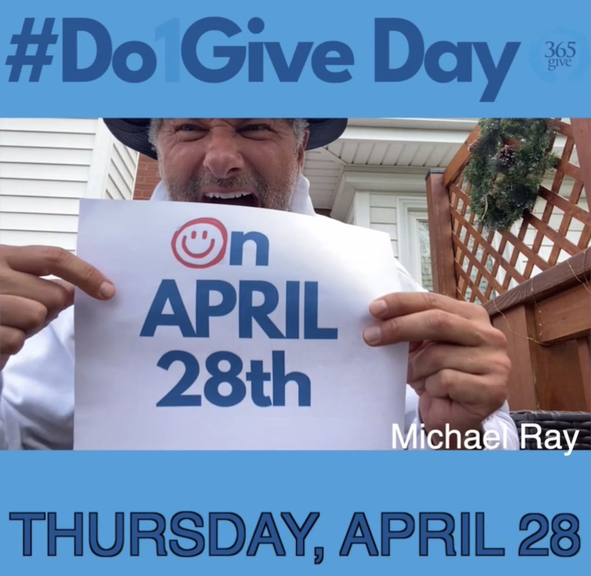 SmileProjectLo1's tweet photo. YOU can be sooooo happy that when others see you they become happy too!!!!!  BE THE REASON SOMEONE SMILES TODAY.

See comments on how to support us.

#do1give #do1giveday #365give https://t.co/hxAKEl9Pvk