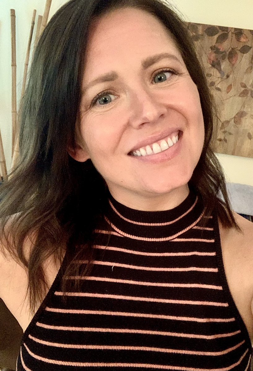 irena | 🌈🌻🏒 tweet media