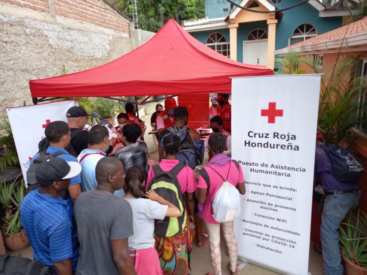 Cruz Roja migrantes en Danlí y Trojes 