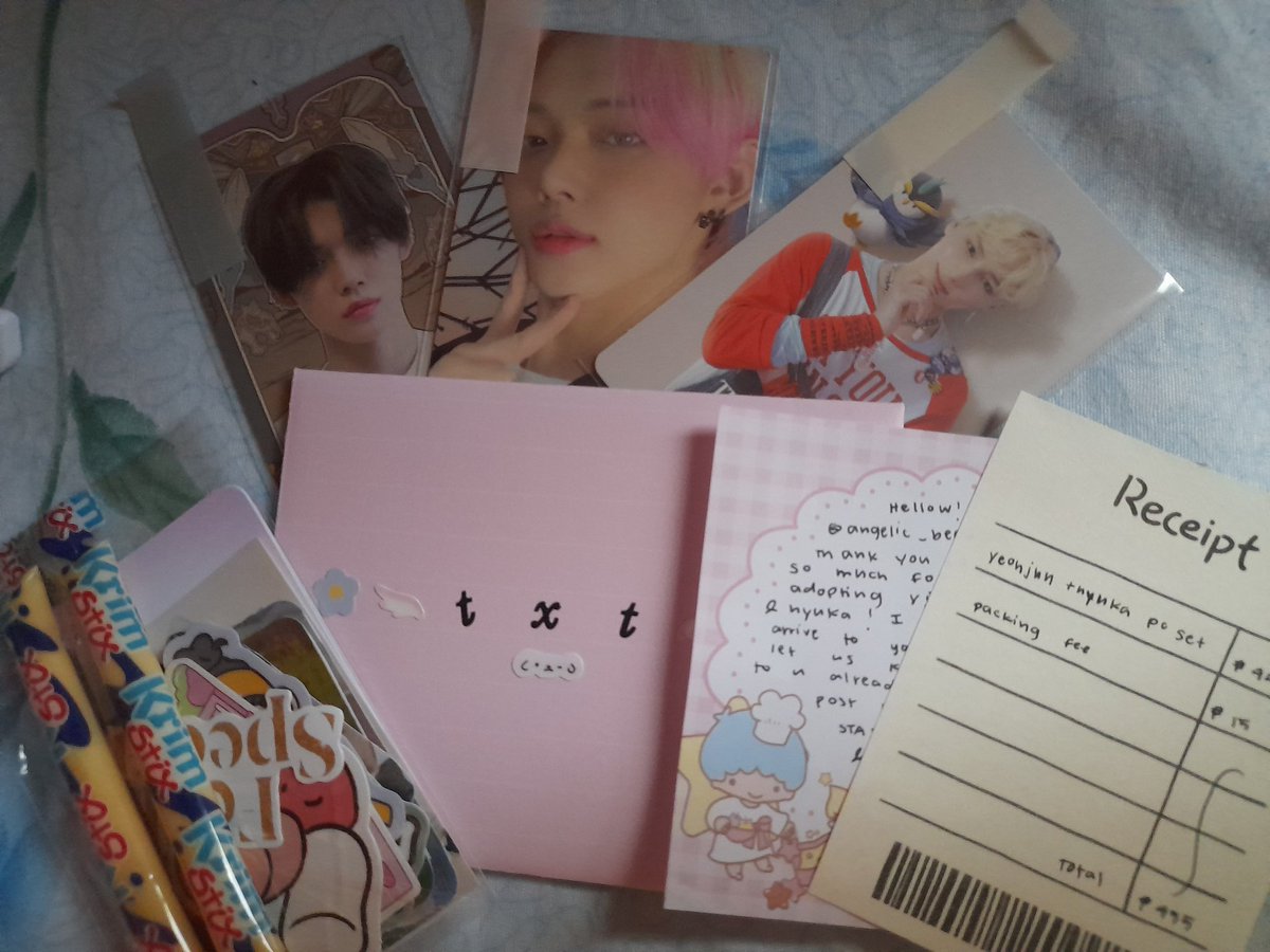 bmjnfairy's tweet photo. hello @halmeoniph 🫶 umuwi na po yung pogi kanina hihi! thank you for packing them well and sa mga freebies po huhu ang cuties!!! sobrang fast rin po ng transaction w/ u ❤️ until next time po! 🌷

#lolzfeedbacks https://t.co/VVujyQGZiP