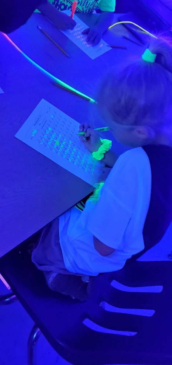 Mrs.Woolverton tweet media