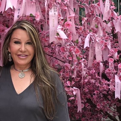 VictoriaHRich7's tweet photo. #NewProfilePic https://t.co/7O4LYkPdNC