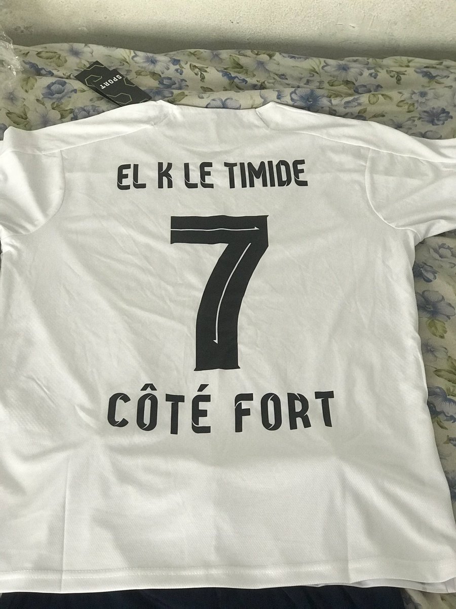 Peter_klarton's tweet photo. Nouveau contrat avec @CoteFort et @LBM237 https://t.co/PKLzem7Gx9