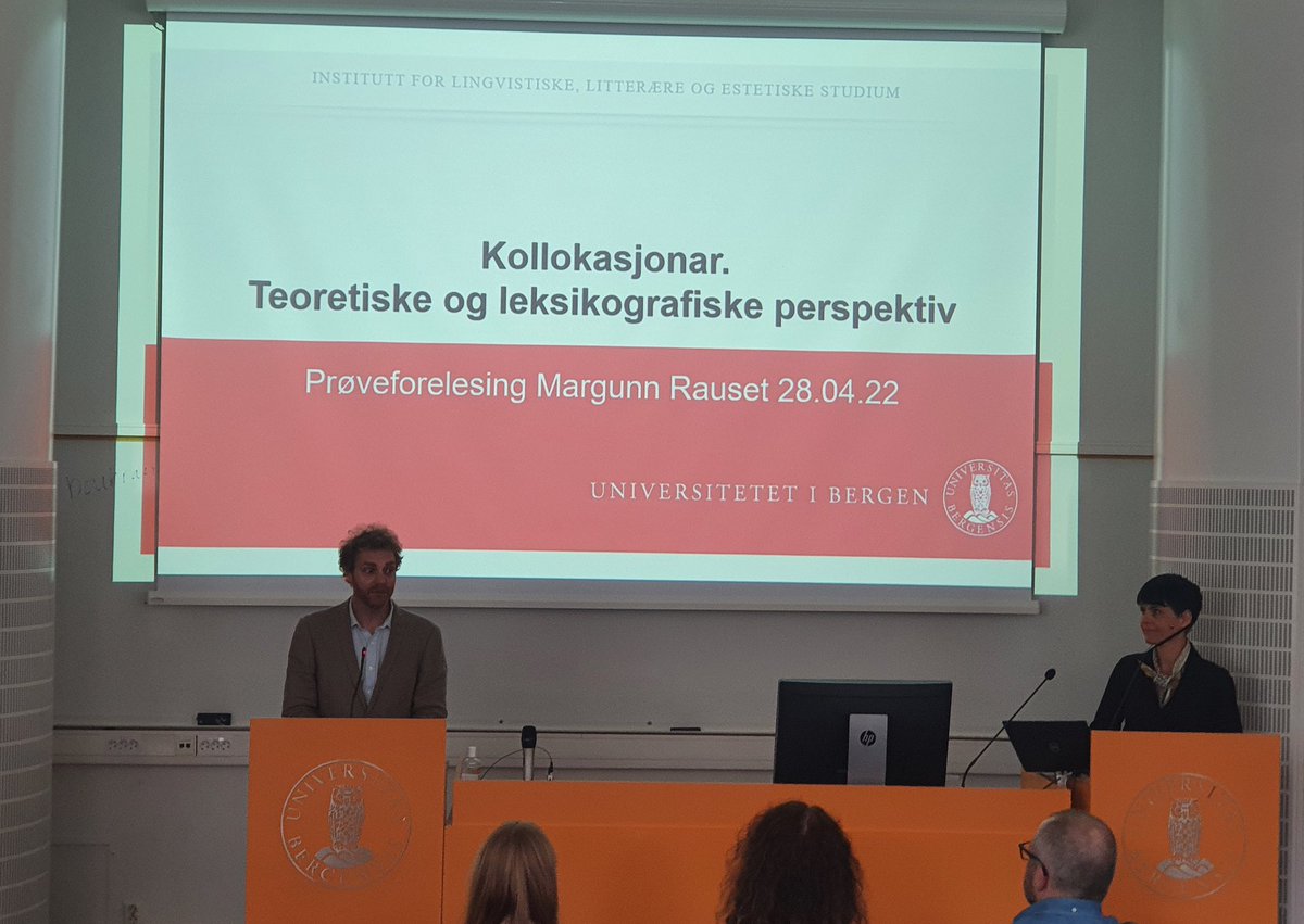 Då er Margunn Rauset i gong med prøveforelesinga si. #revisjonsprosjektet <a href="/UiB_HF/">Det humanistiske fakultet</a> <a href="/NorskOrdbok2014/">Norsk Ordbok 2014</a>