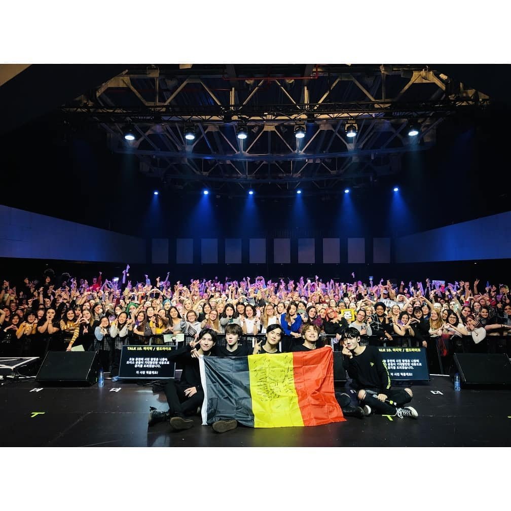 ACEtagram_7's tweet photo. 190302

[#ACE_PHOTO]
A.C.E WORLD TOUR IN EUROPE - TO BE AN ACE
2019.03.01 #6 BRUSSELS CHOICE💗
#ACE #에이스
#ACE_WORLD_TOUR
#TO_BE_AN_ACE 

🖇️ https://t.co/wYUCJ1Sbad

#ACE #에이스 @official_ACE7 https://t.co/6D8Nulj8KY