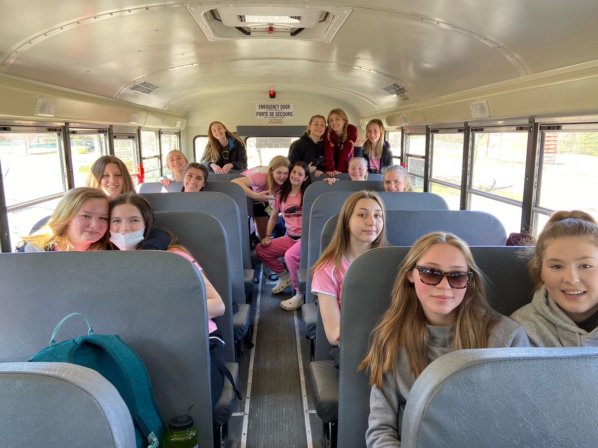 ParrySoundHigh's tweet image. It has been a looong 2 years but the Panthers are back. Good luck to the girls soccer team heading for a match against @infobml ⚽️