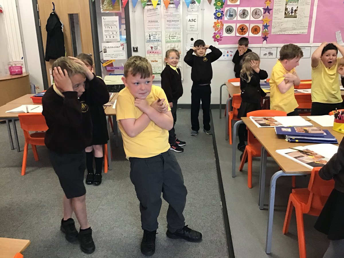 EastfieldPSHull's tweet image. 2HL were super actors during our English lesson. We acted out Alice’s arrival into an imaginary world. We have really enjoyed reading our class text ‘Alice in Wonderland.’ #epsread #epsenglish