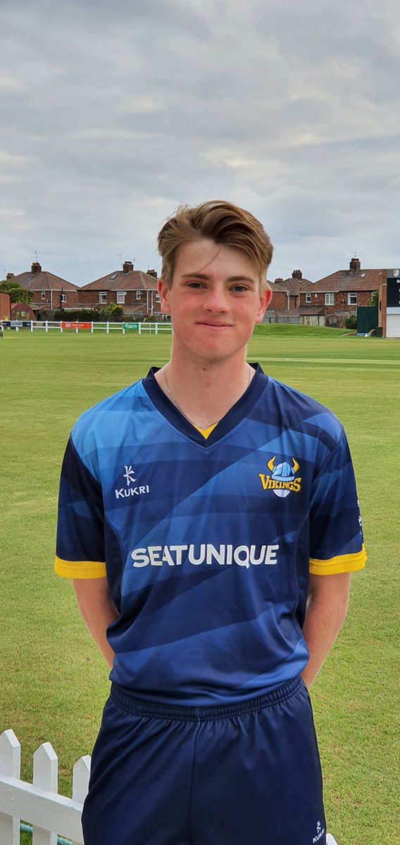 BirkdaleSport's tweet photo. Congratulations to S5 cricketer Tom, who was selected for @YorkshireCCC Academy v Durham on Tuesday 🏏

He made an impressive contribution on his debut, scoring 41* (52) and taking 1-23 (6) 👏🏻

#cricket #countycricket #yorkshire https://t.co/fhMKC1GCmg